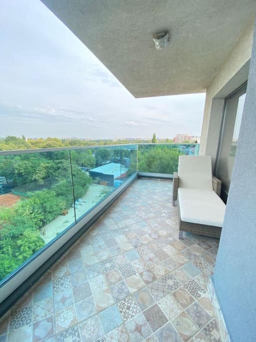 Floreasca Parc View Gem Apartment *