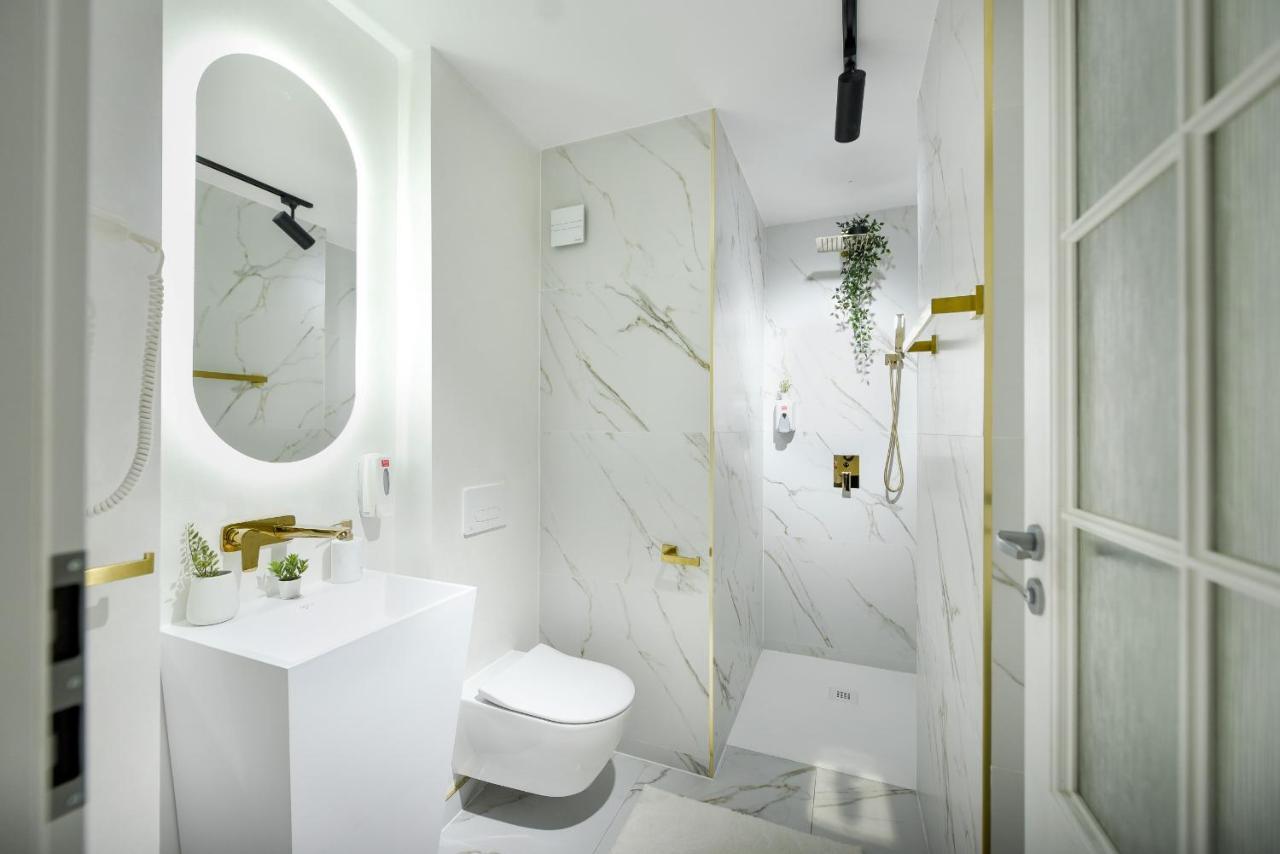 Modern Symphony - Stunning Apartment Bucharest