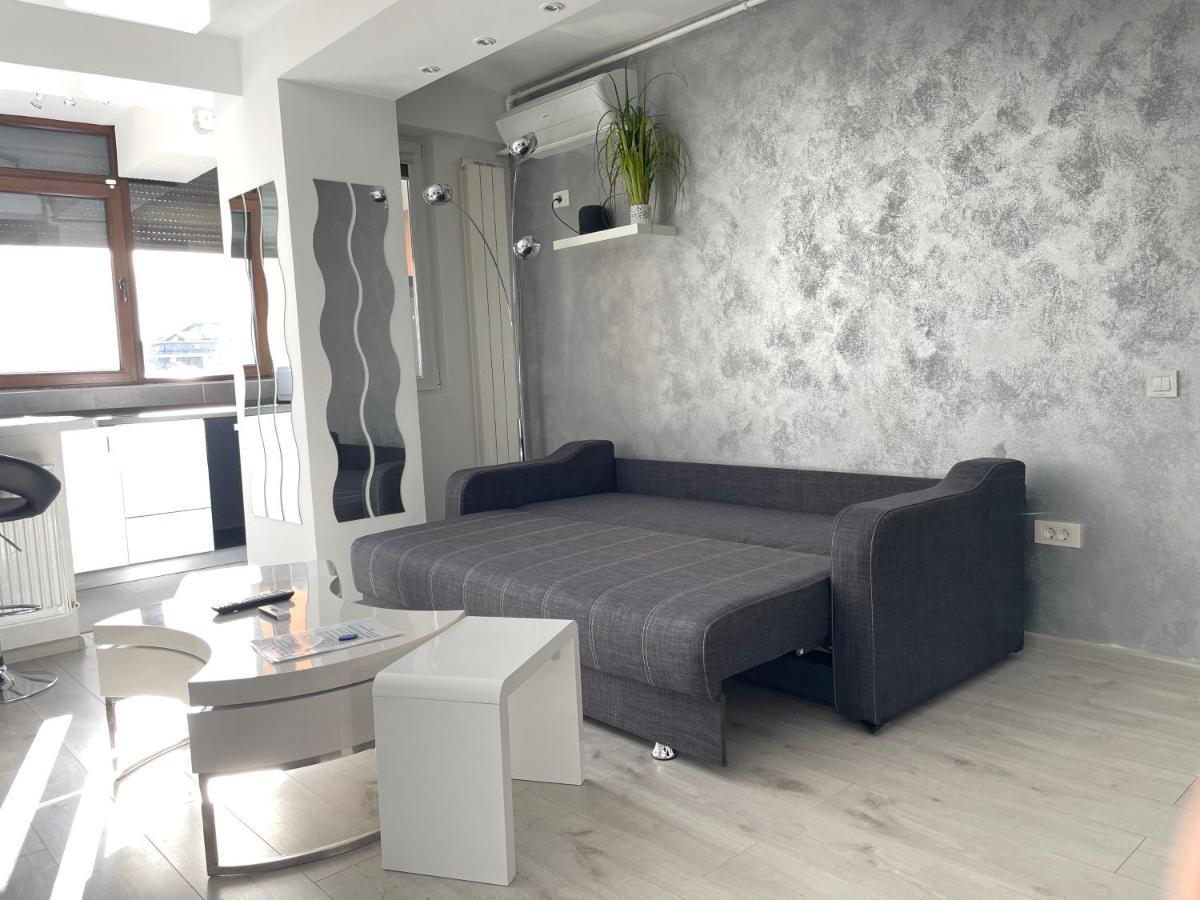 Apartment Luxury Two Militari M3