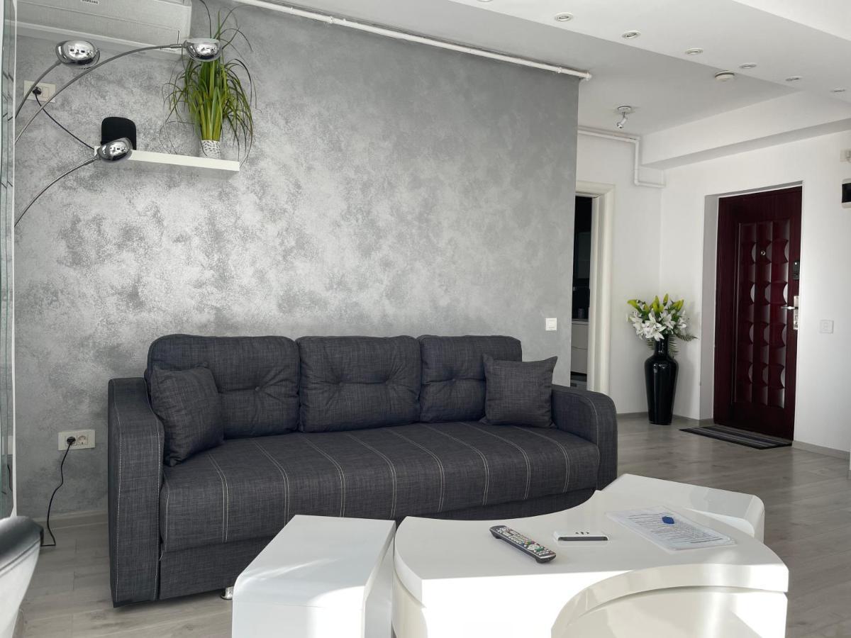 Luxury Two Militari M3 *