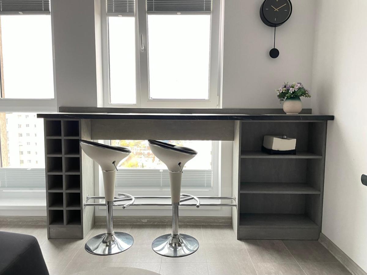 Beautiful Penthouse Lakeview W18 Apartamento Bucareste