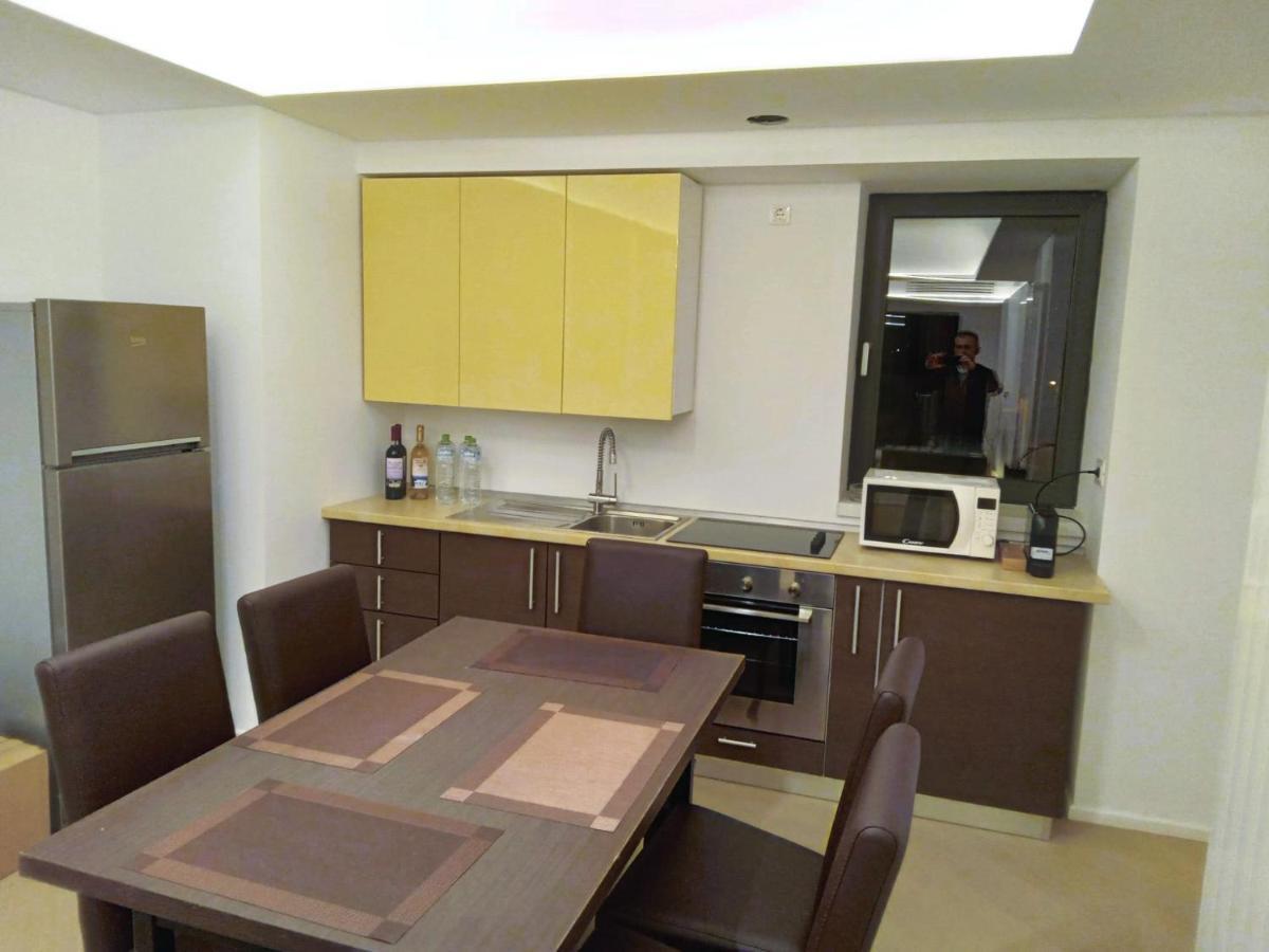 Cortina Academy - Ana's * Bucharest
