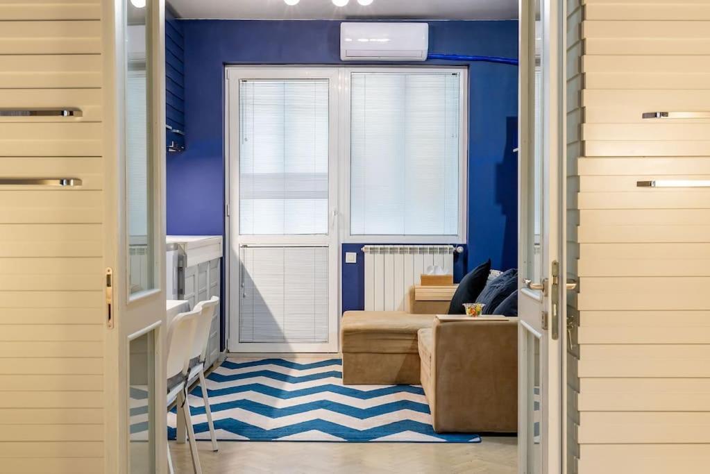 Modern - Apartamento *