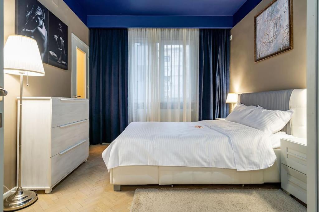 Modern - Apartamento *
