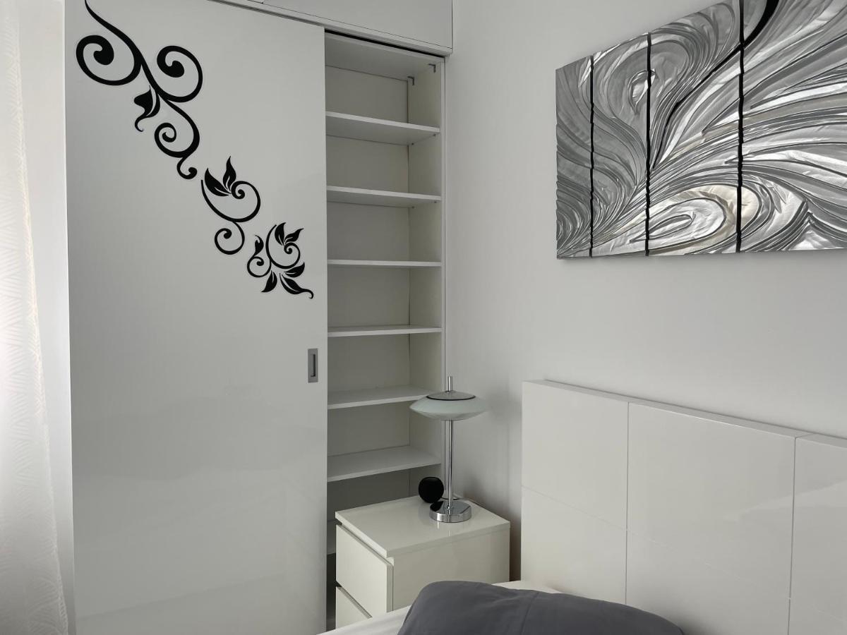 Apartment Luxury Two Militari M3