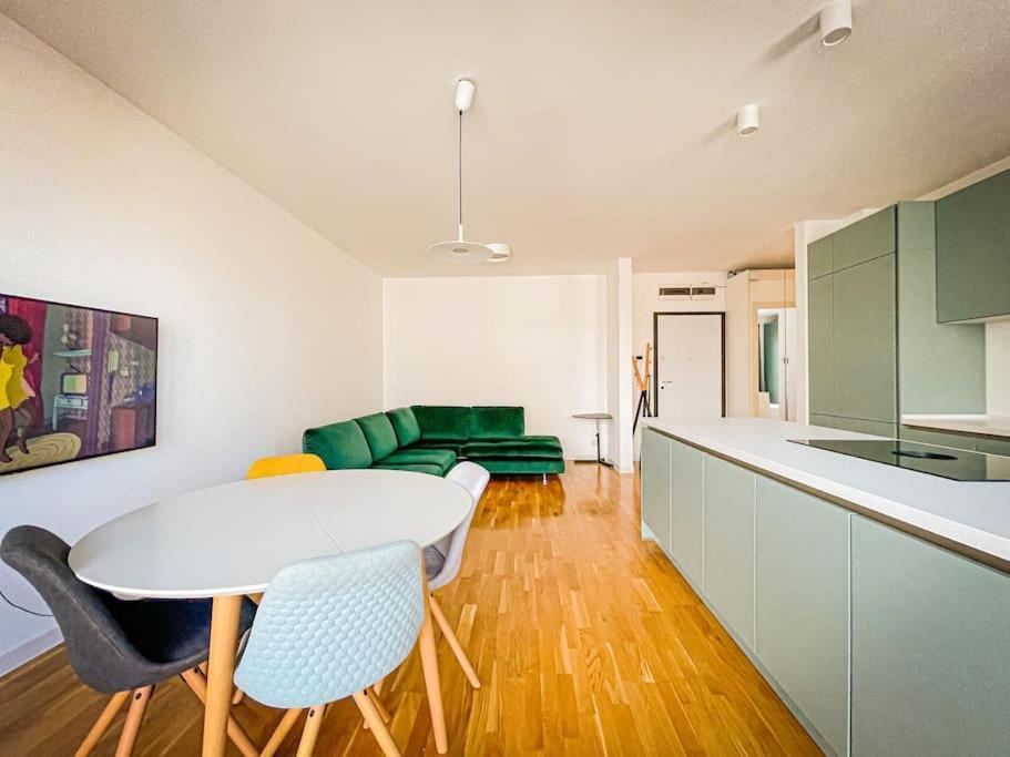 Apartment Luxury In Luxuria