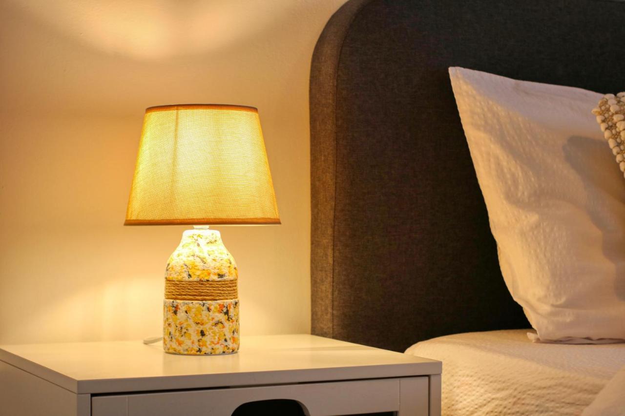 Relaxation Station: Cozy With Smart Features Near Ior Park