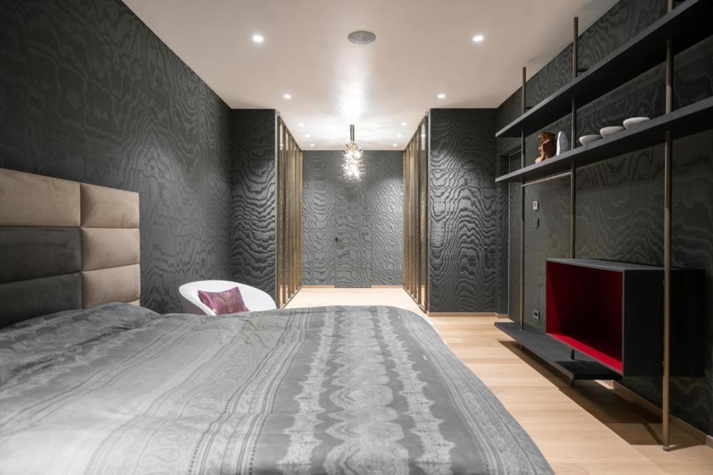 Rahmaninov Apartment *
