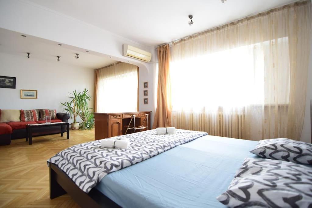 Square - Km 0 Apartment