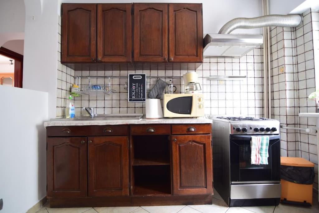 Apartment Square - Km 0 *