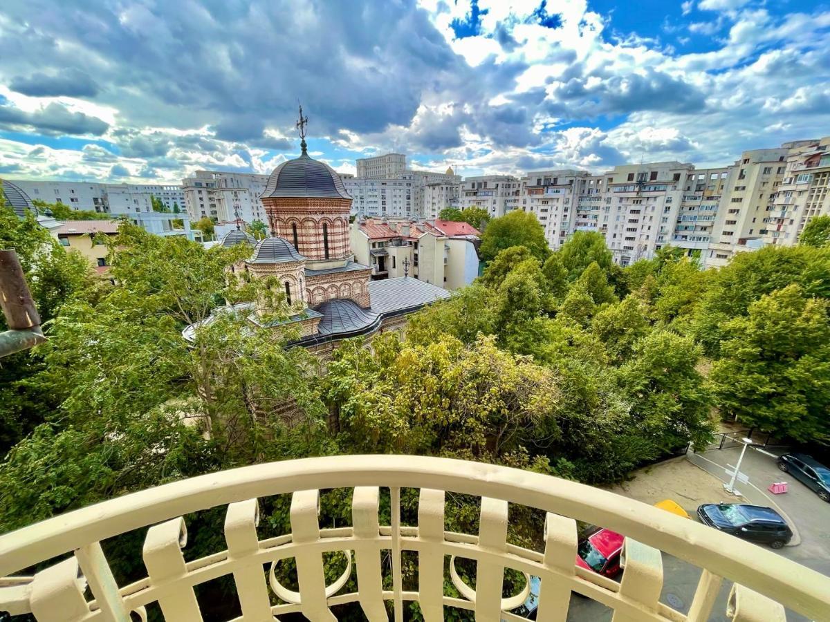 Apartment Old Center River View-4br-parliament-metro-park