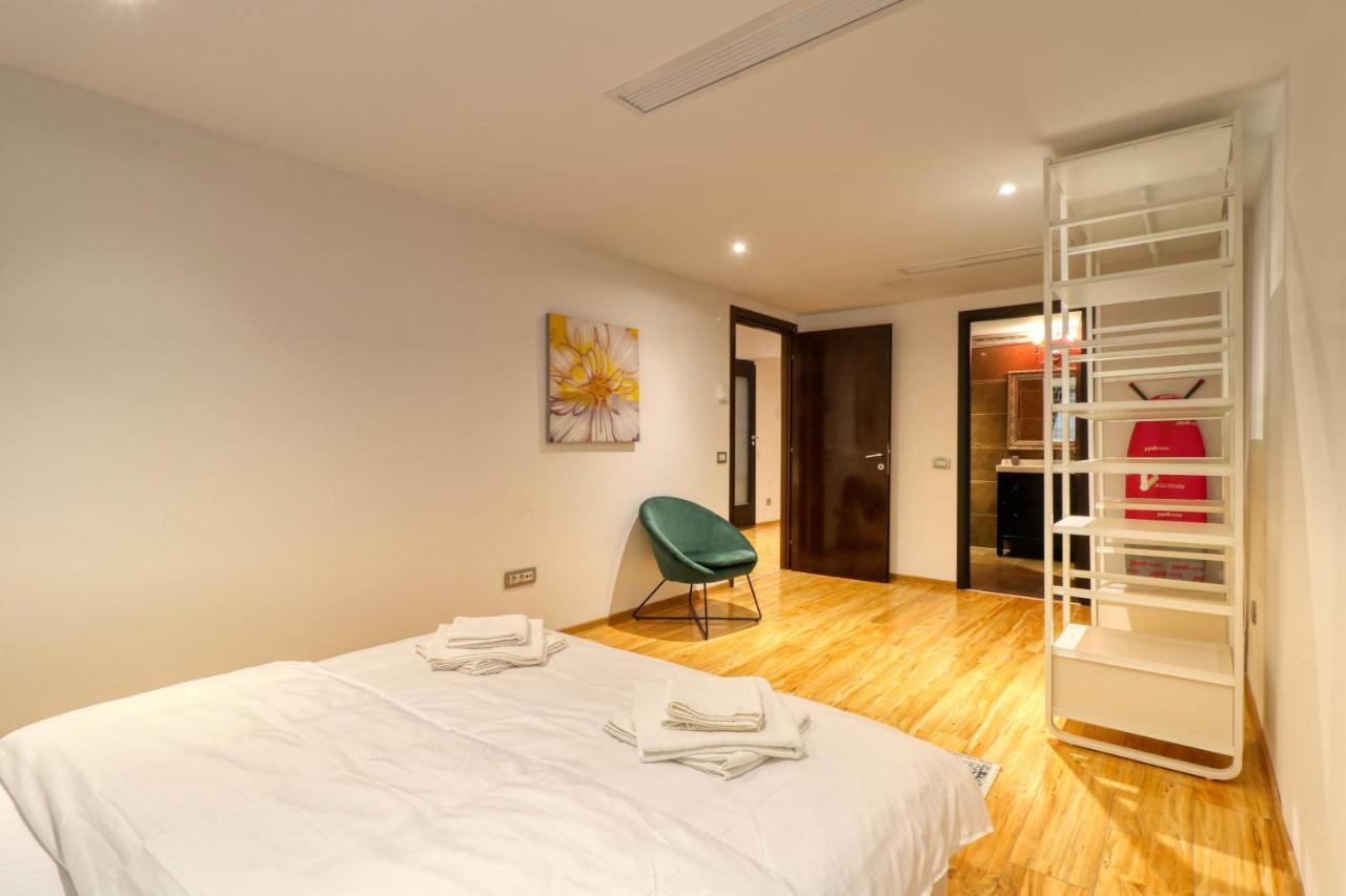 Luxurious 3 Bedroom In Herastrau