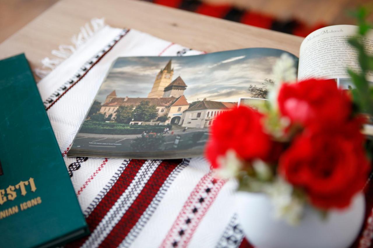 Apartament Traditional Romanian Bucureşti