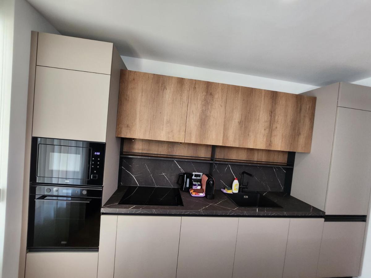 Creative & Luxury New Of Apartment *