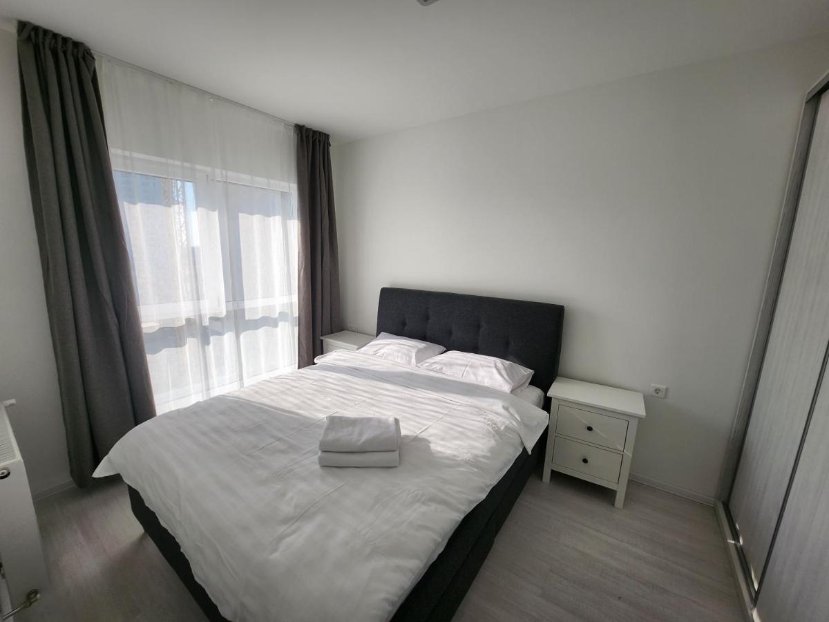 Business And Family Luxury In Floreasca On Bucharest