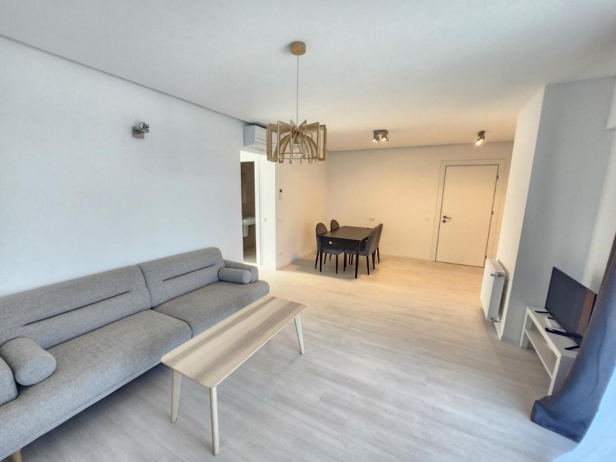 Business And Family Luxury In Floreasca On