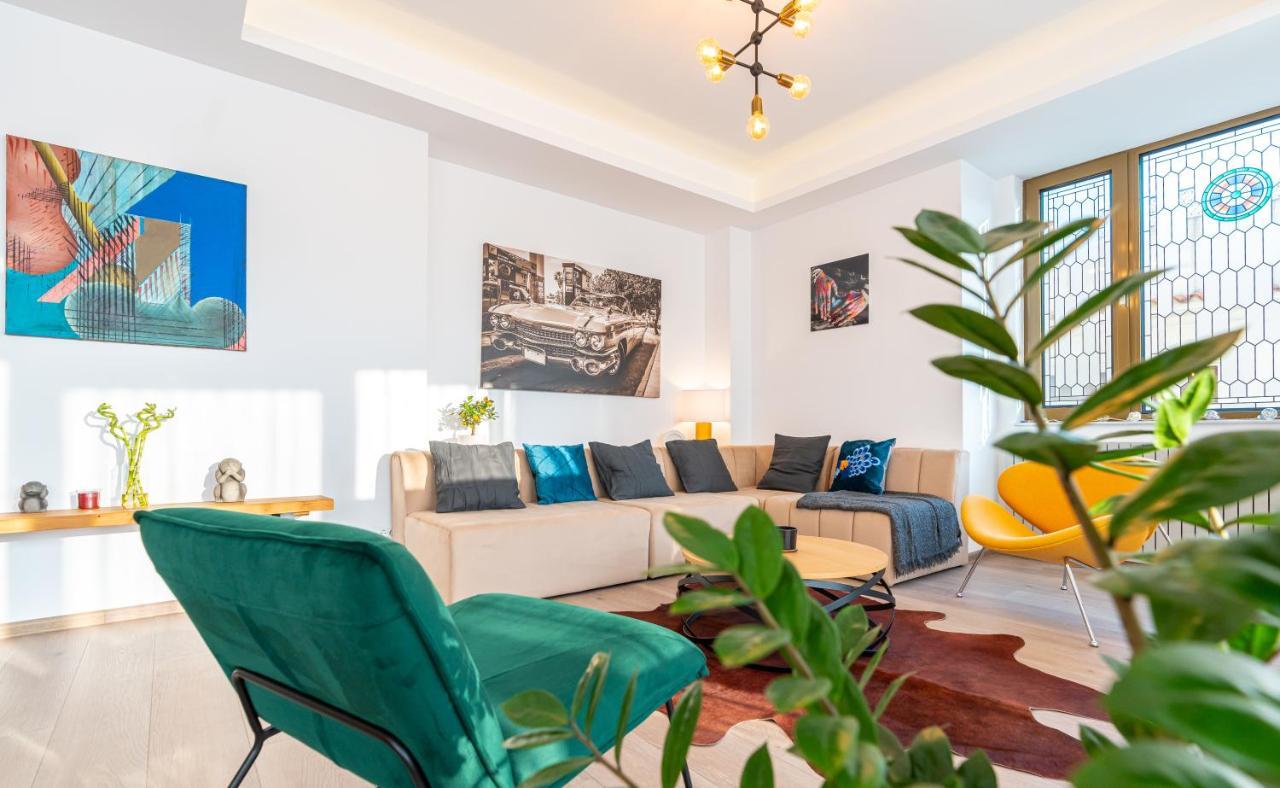 Apartament Primaverii 33 Bucureşti