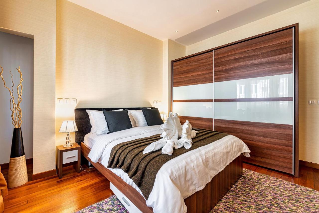 Victoria Secret - Central With View Apartment Bucharest
