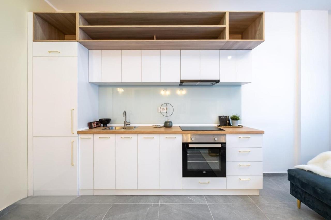 Apartment Cozy Cheerful In Center Bucharest
