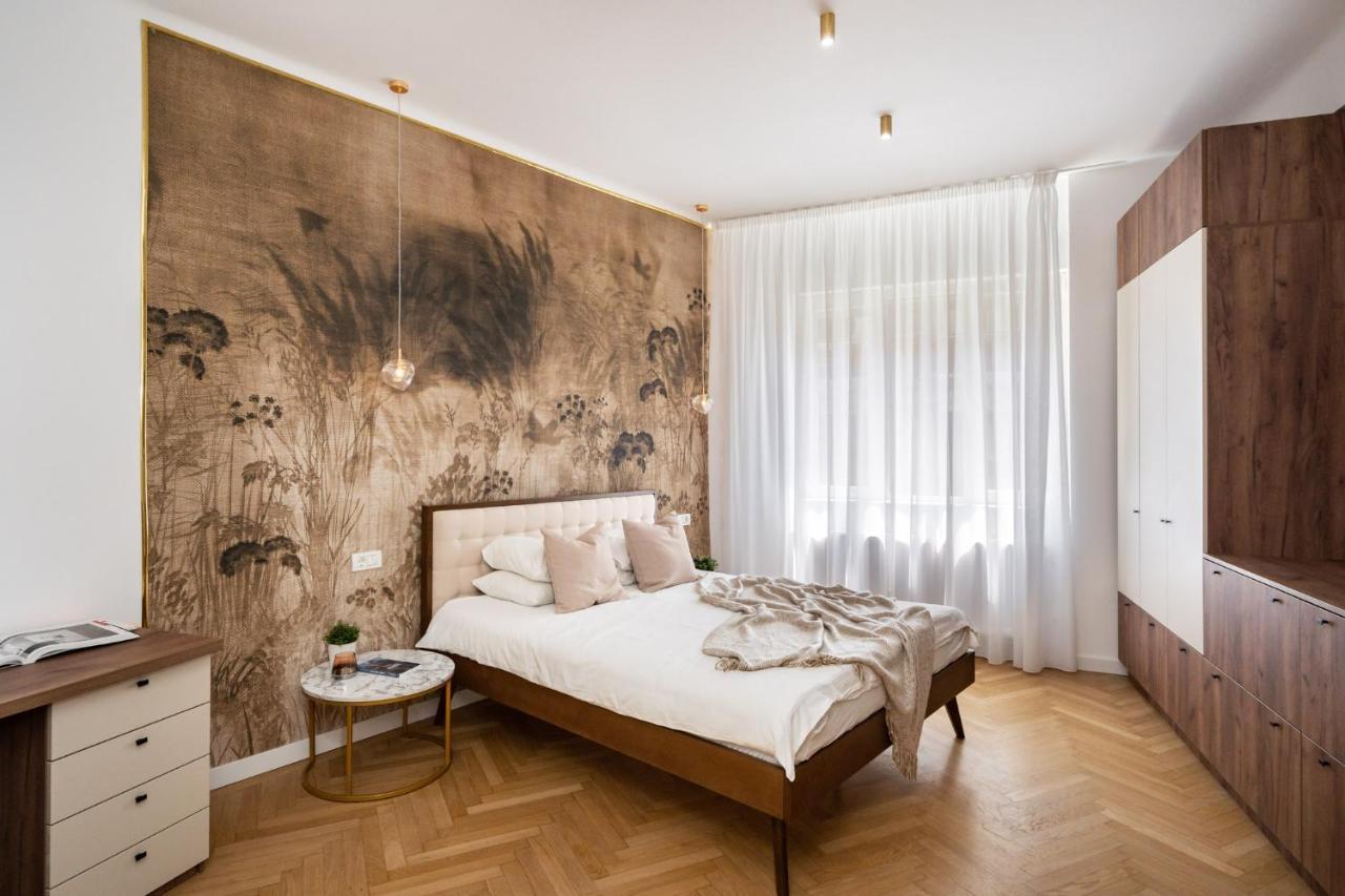Old Town Bucharest, Luxury 2 Bedrooms Bucureşti
