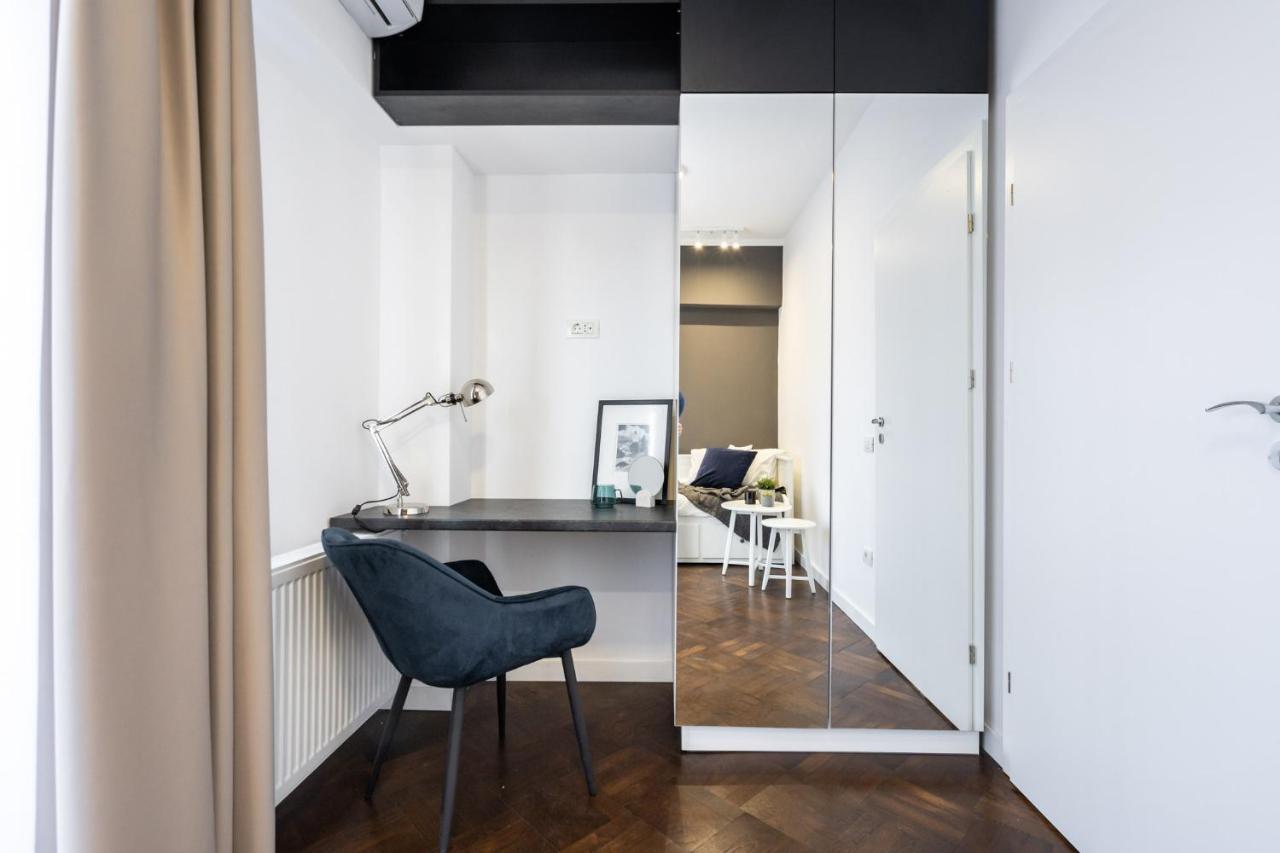 Elegant Two Bedrooms * Bucharest
