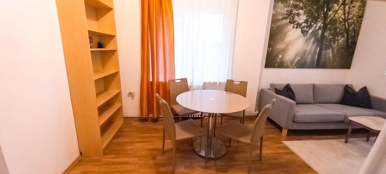 Apartamento Cozy And Convenient 1br Near Bucharest's Best Attractions *