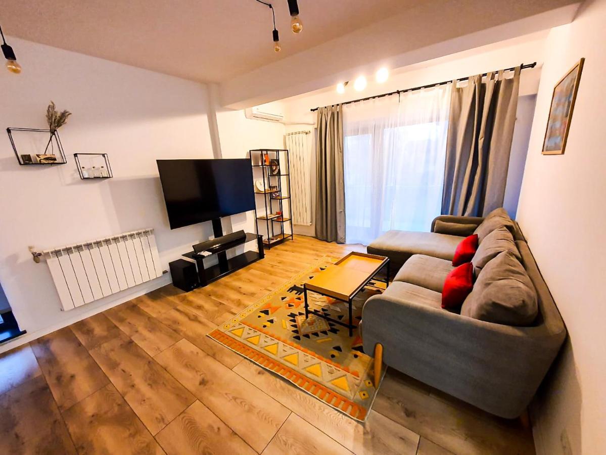 Urban Retreat: Industrial Chic 1br Ap - Heart Of *