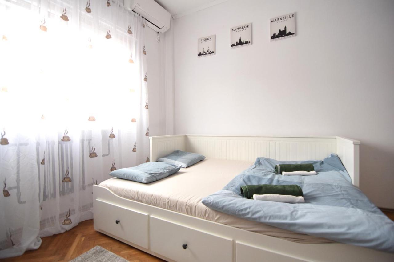 Resedinta Kogalniceanu * Bucharest