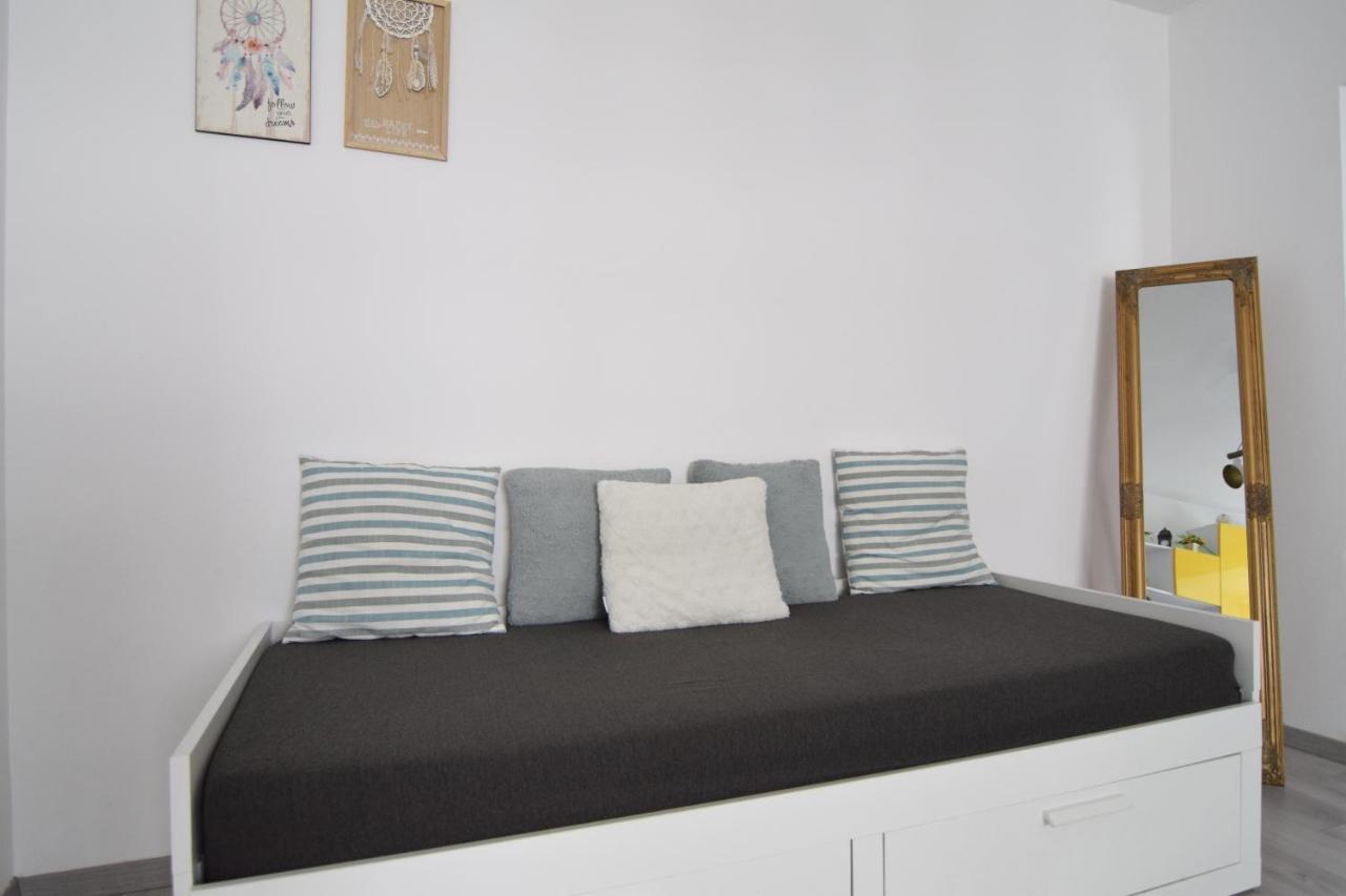 Cozy Balcescu Apartment