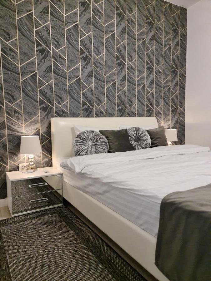 Global View Apartment Bucharest