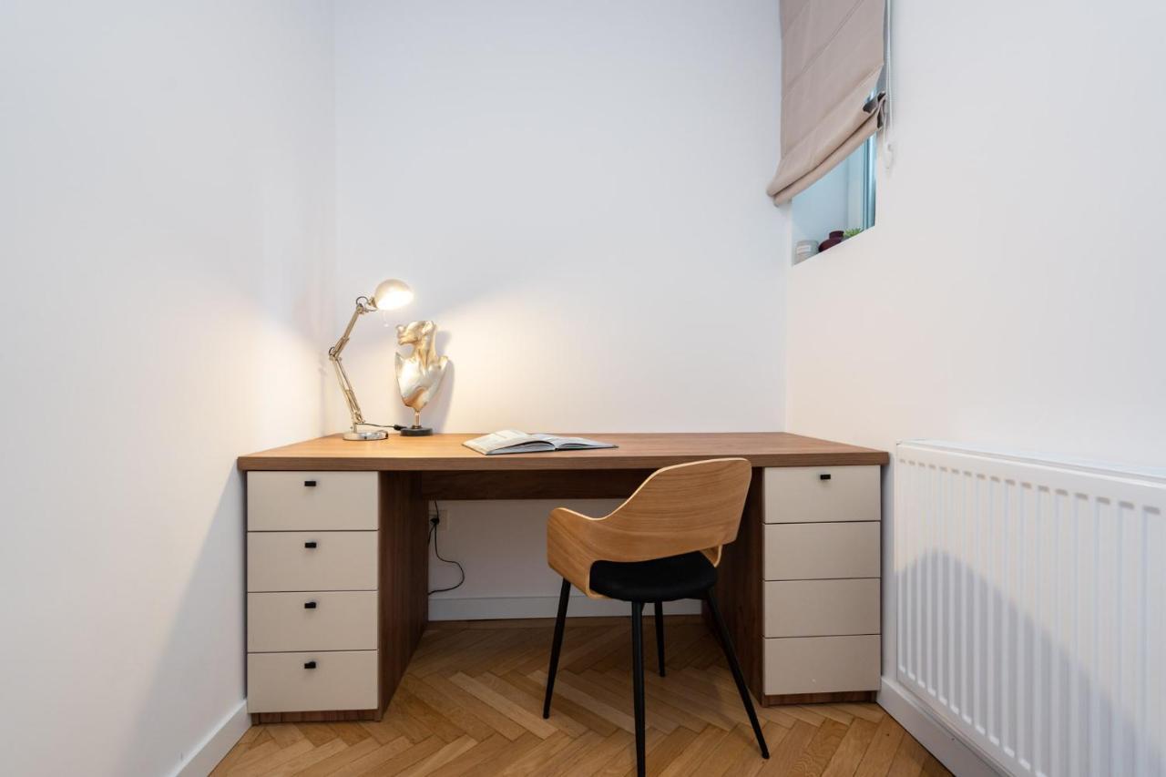Apartament Old Town Bucharest, Luxury 2 Bedrooms *