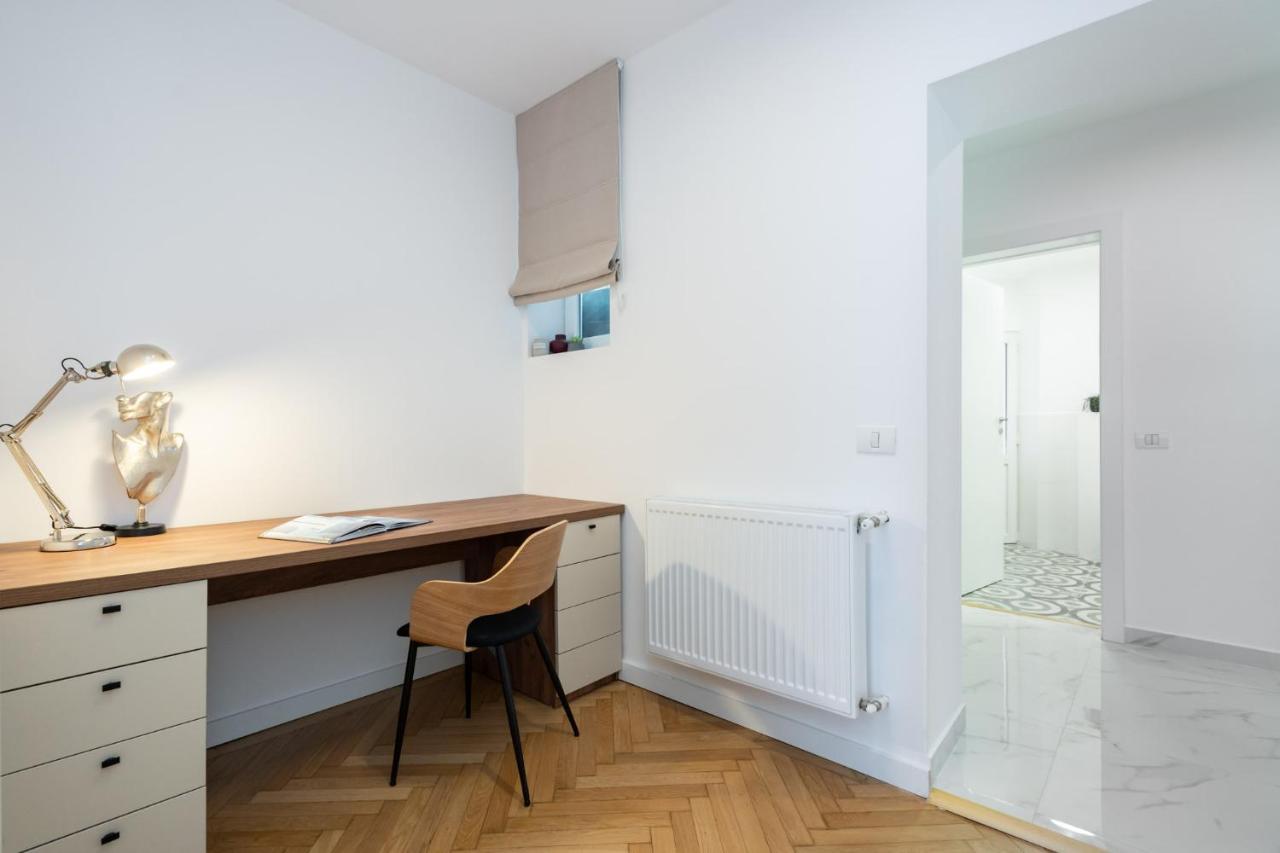 Old Town Bucharest, Luxury 2 Bedrooms Apartament Bucureşti