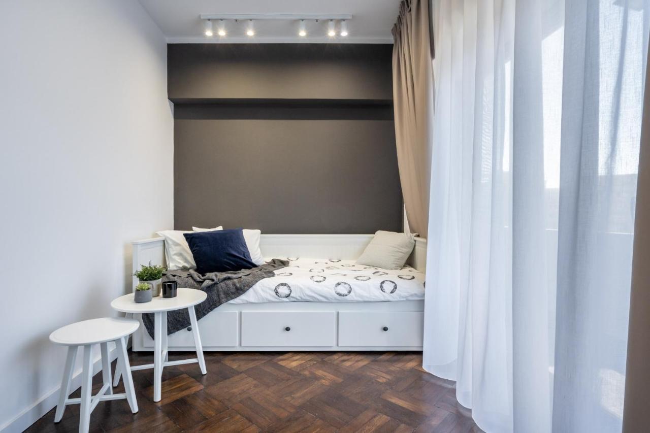 Elegant Two Bedrooms * Bucharest