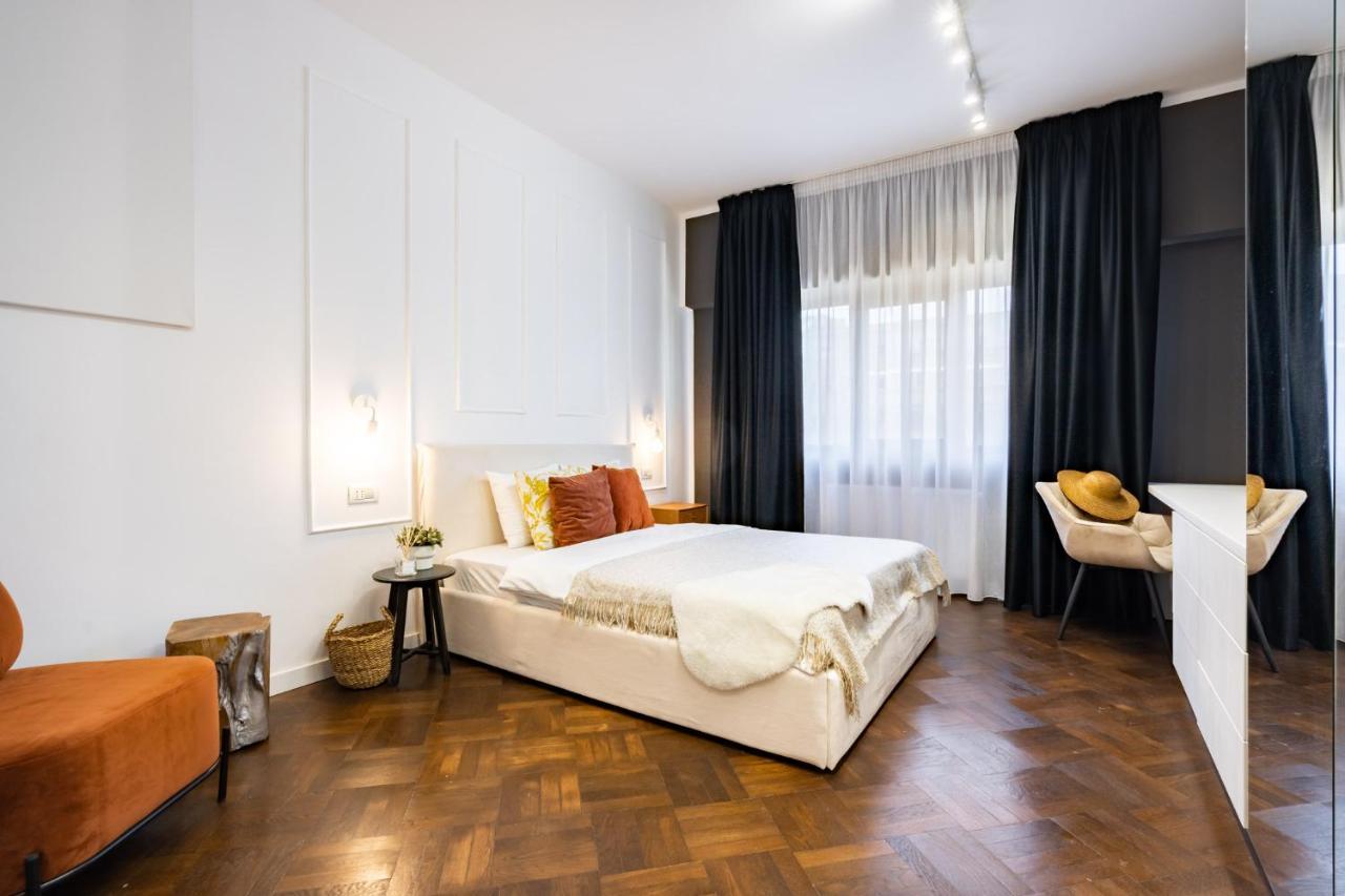 Elegant Two Bedrooms *