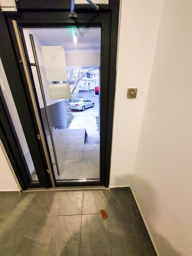 Urban Retreat: Industrial Chic 1br Ap - Heart Of * Bucareste