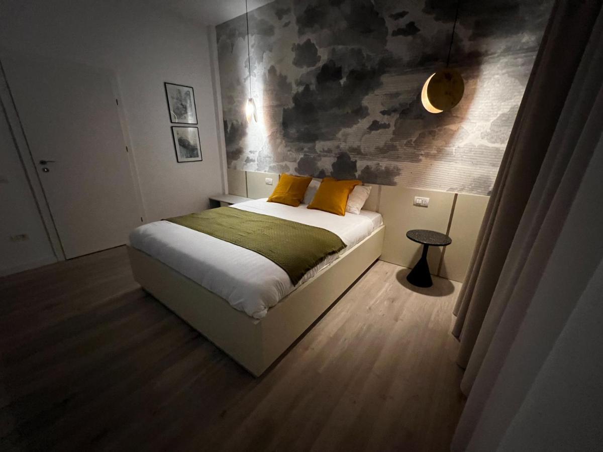 Apartment Four Bedroom Apartment, Old Town Bucharest