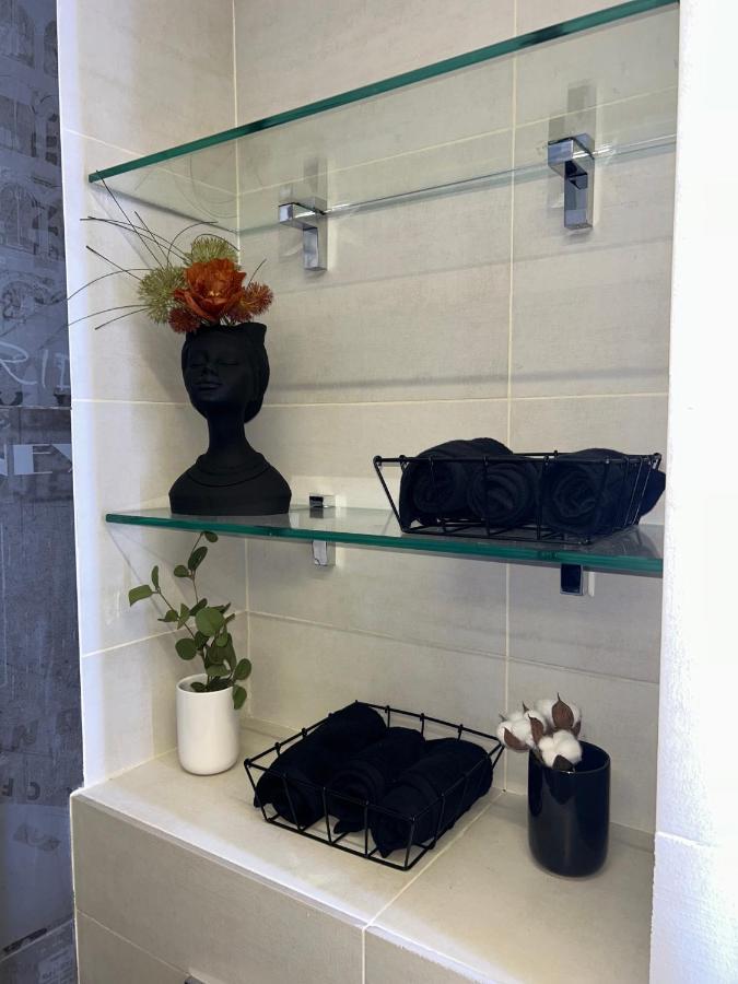 Maia Grand Apartment Bucharest