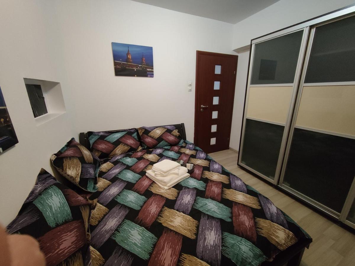 Vlad's Kogalniceanu Apartment *