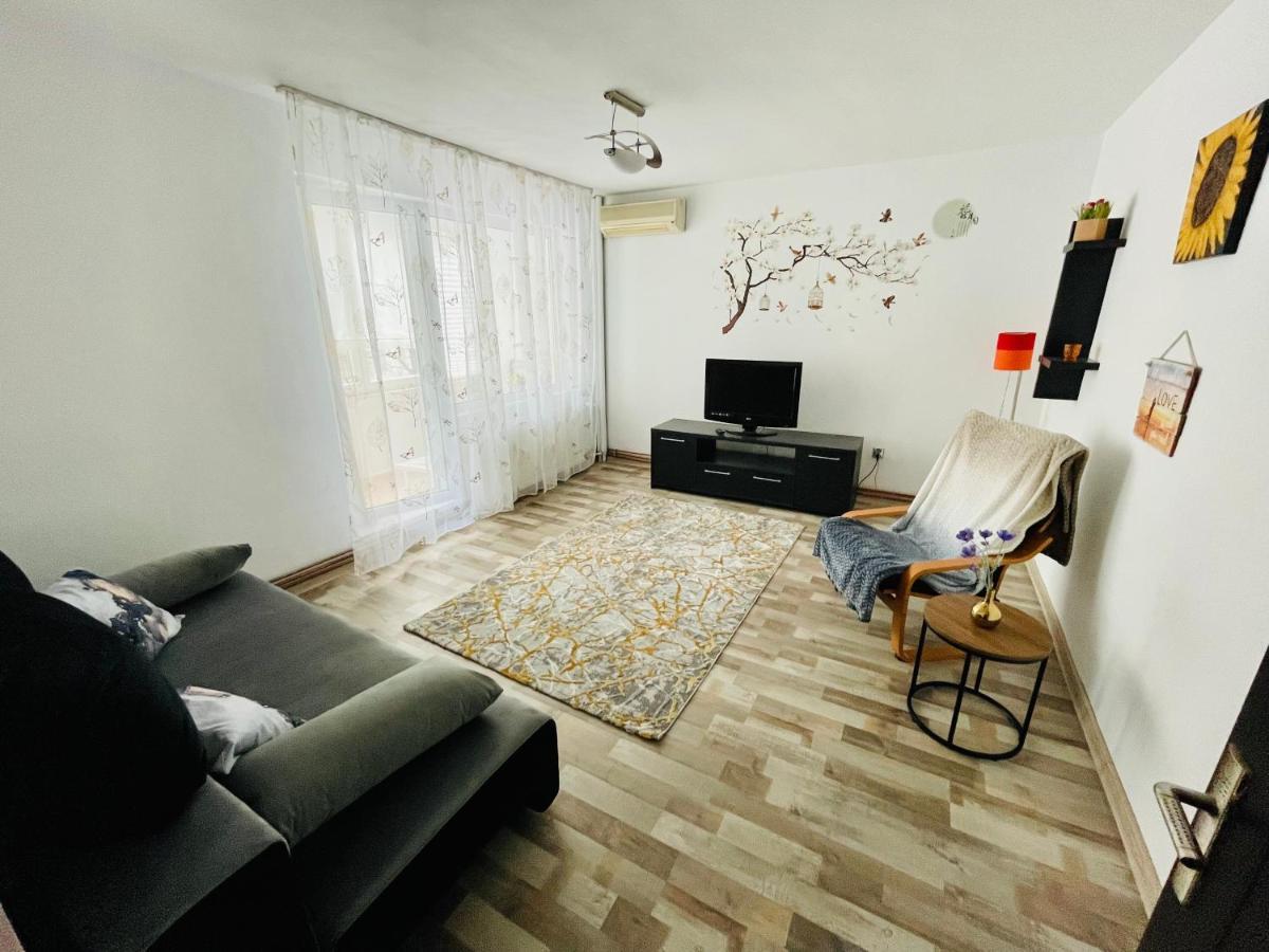 Apartment Titan Parc Bucharest