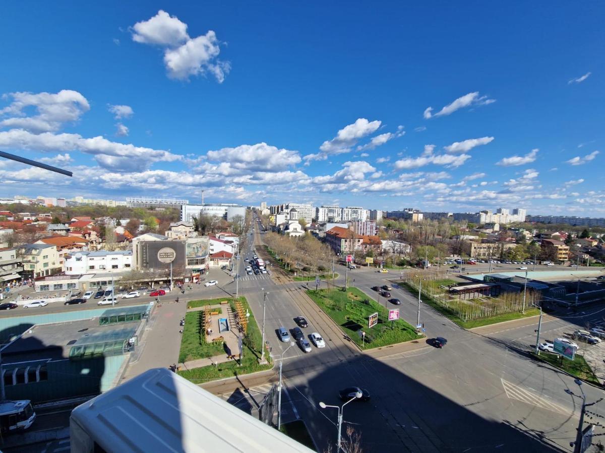 Piata Muncii With A View *