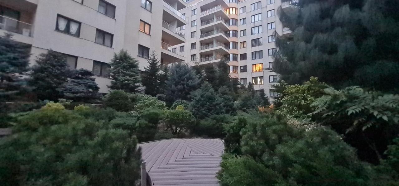 Garden Oasis Apartamento