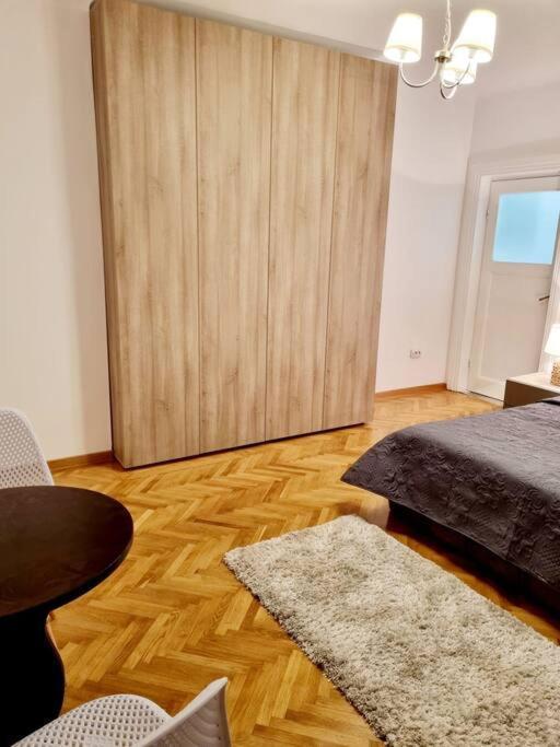 Apartament Cozy Near Center Bucureşti