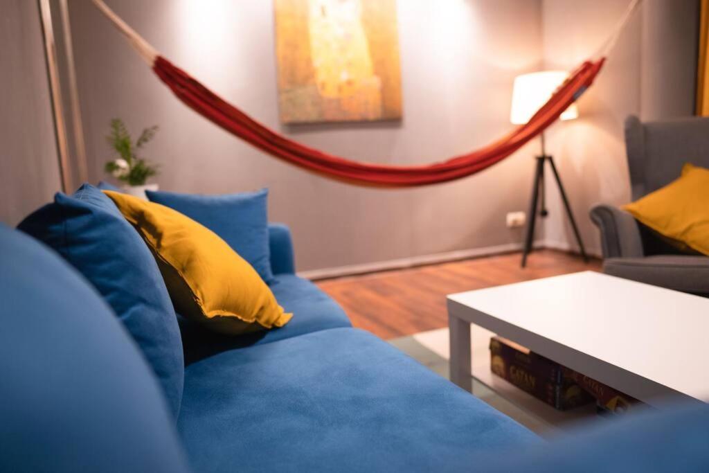 Apartment Lovely 2 Bedroom Apartment, Free Parking *