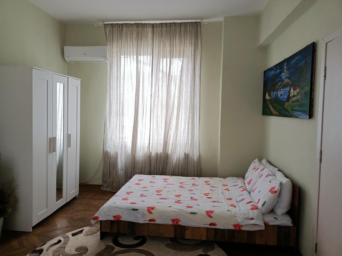 Lovely In Bucharest, Baba Novac Area Apartment Bucharest