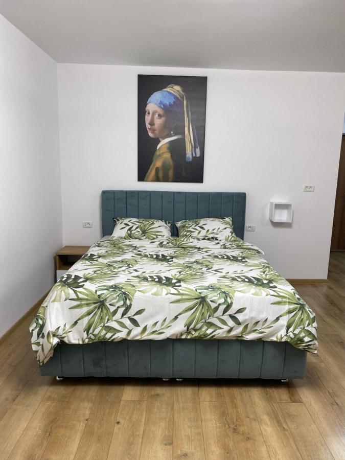 Perla Mall Apartment
