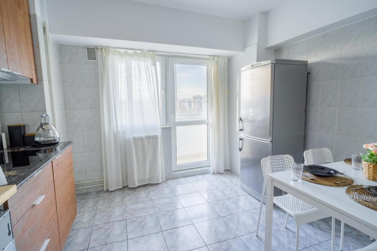 Center With Skyline View Apartment *