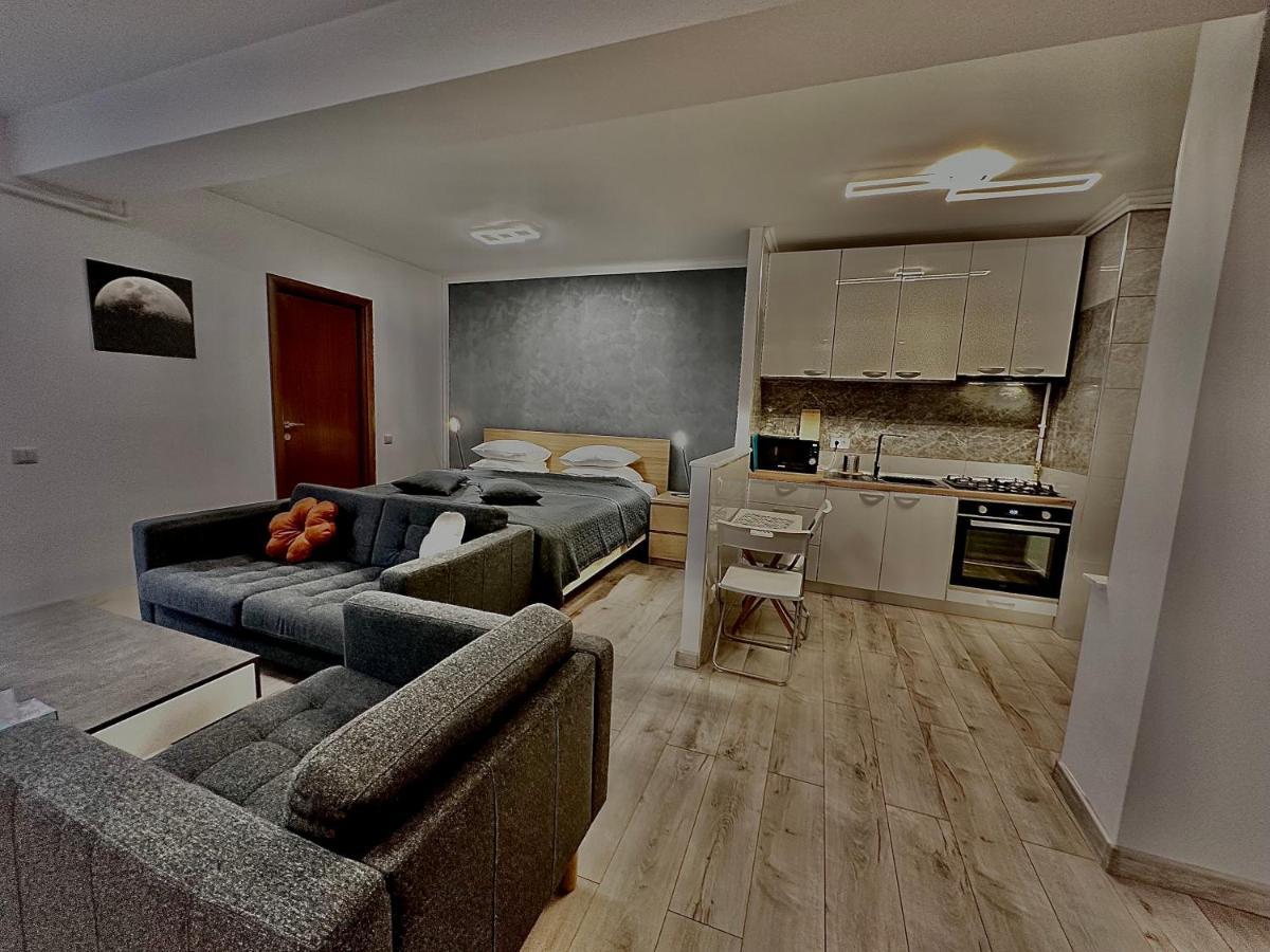 Apartment Shiro *
