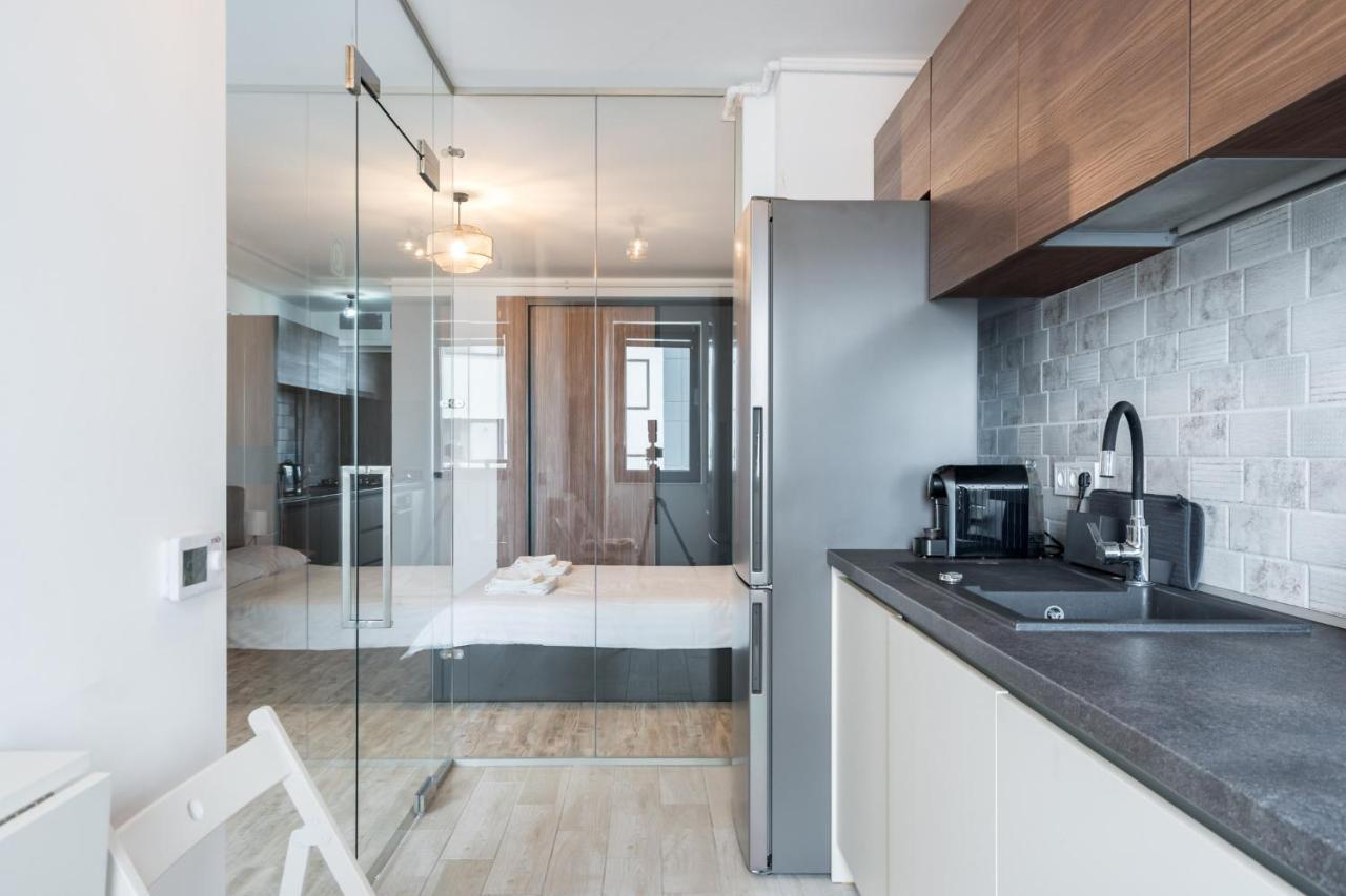 Apartment Kondo Studio I Roka Residence, Timpuri Noi *