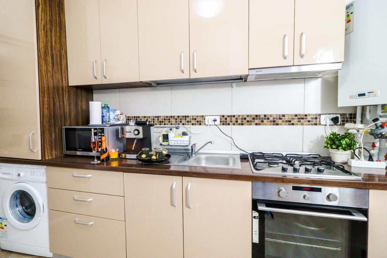 Central Old City Center Studio Universitate Coltea - Cav9 Apartament