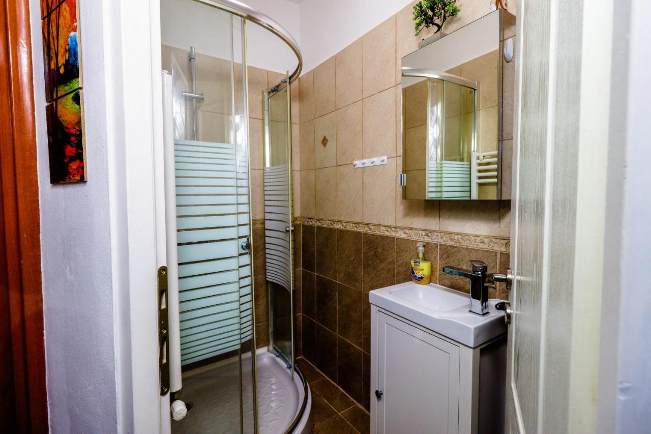 Central Old City Center Studio Universitate Coltea - Cav9 *